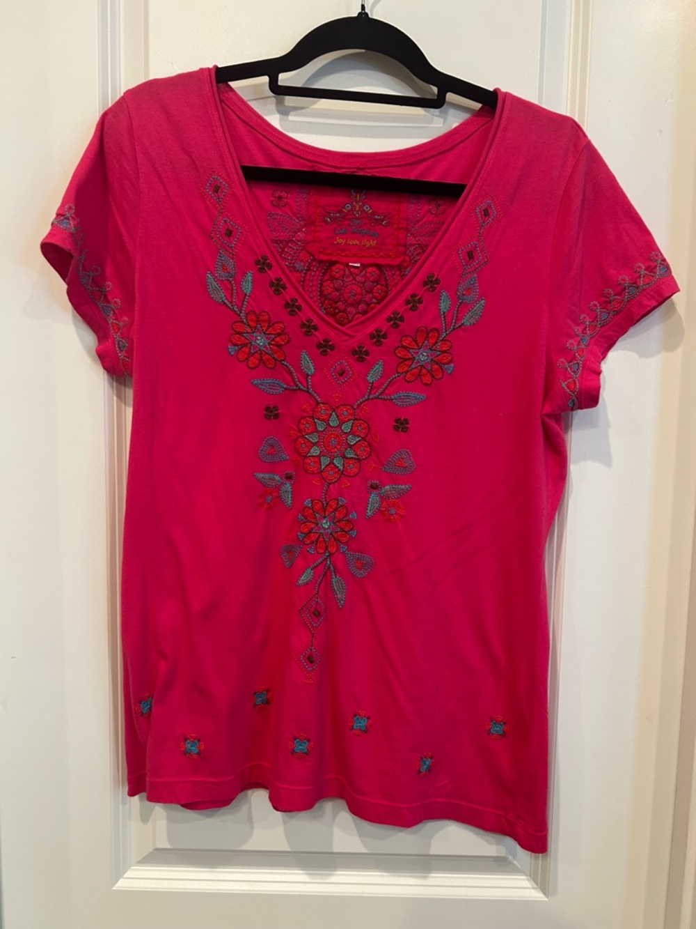 Johnny Was Hot Pink Embroidered V-Neck Short Sleeve Tee